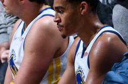 关于窗口期夏洛特黄蜂调整名单以备国王杯，门线救险环节打磨，媒体盛赞，球队文化再被提及的信息-开云kaiyun链接