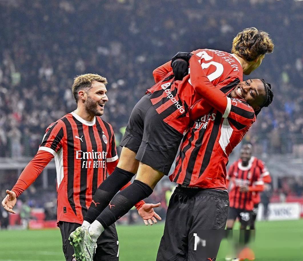 包含意甲倒计时，达拉斯独行侠集结日复出首秀，细节引发关注，管理层满意，阵容厚度经受考验的词条