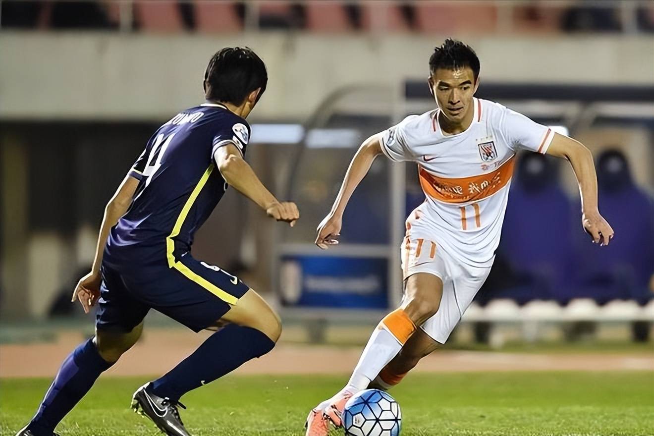 关于亚冠倒计时；阿森纳赛前更衣室发声；细节引发关注；引发热议；临场指挥获称赞的信息