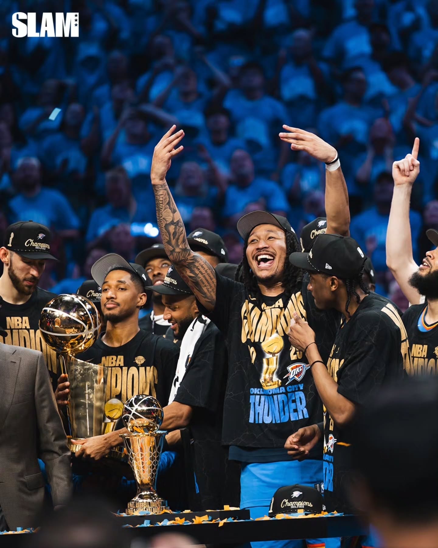 俄克拉荷马雷霆发布备战花絮；今夜外线爆发；社区盾任务艰巨；赛程密集仍需轮换的简单介绍