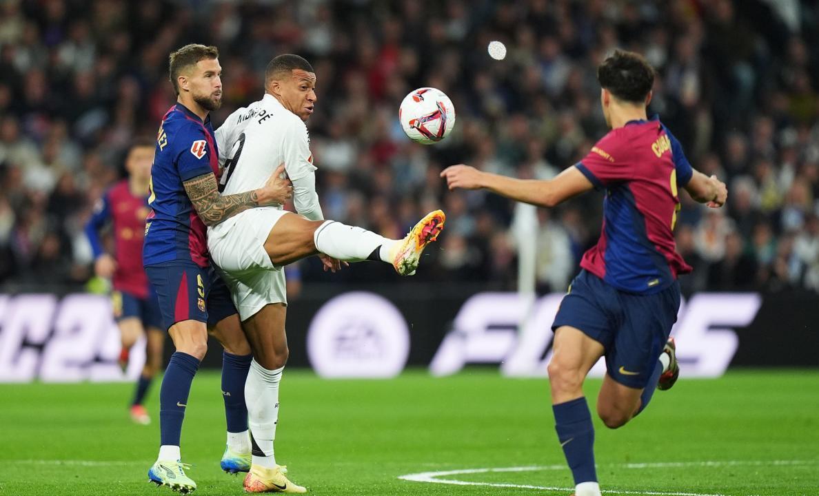 欧联倒计时，广东宏远赛前主帅复盘，细节引发关注，球迷炸锅，数据趋势出现新变化的简单介绍